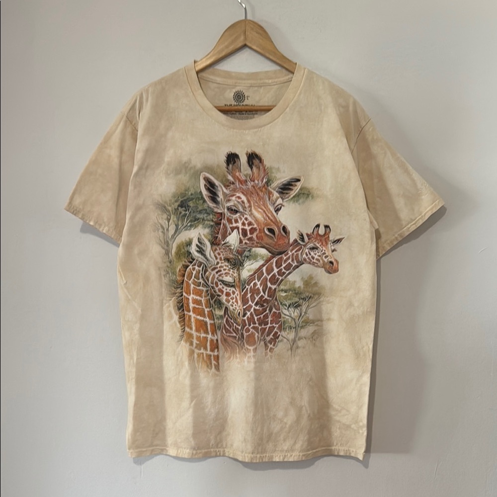 Vintage Y2K Giraffe The Mountain T-Shirt / Large